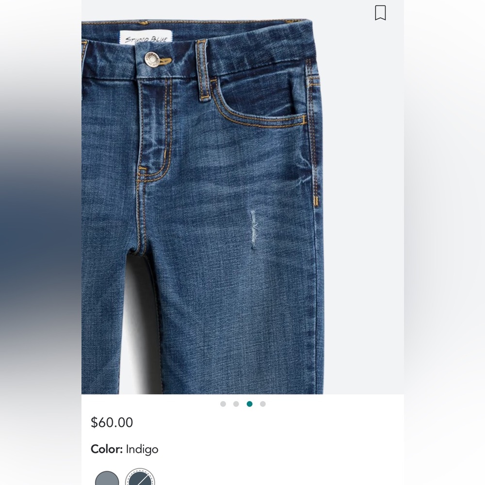 Studio Blue, Kenova Mid Rise Capri Straight Jean